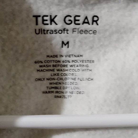 Sweater - Picture 5 of 5